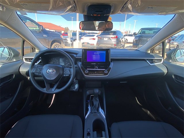 Used 2025 Toyota Corolla LE image 17