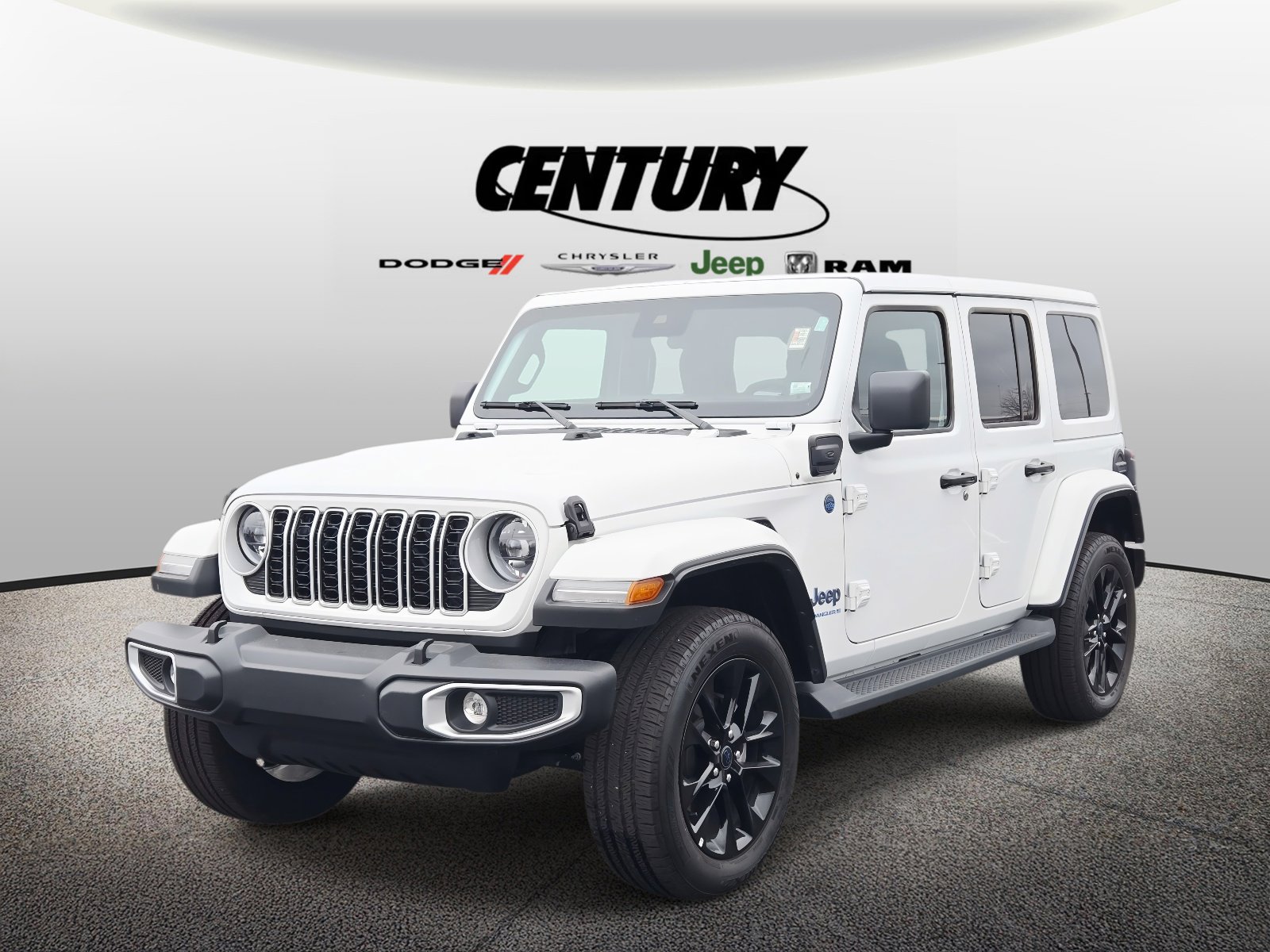 Used 2025 Jeep Wrangler Sahara AWD/4WD image 8