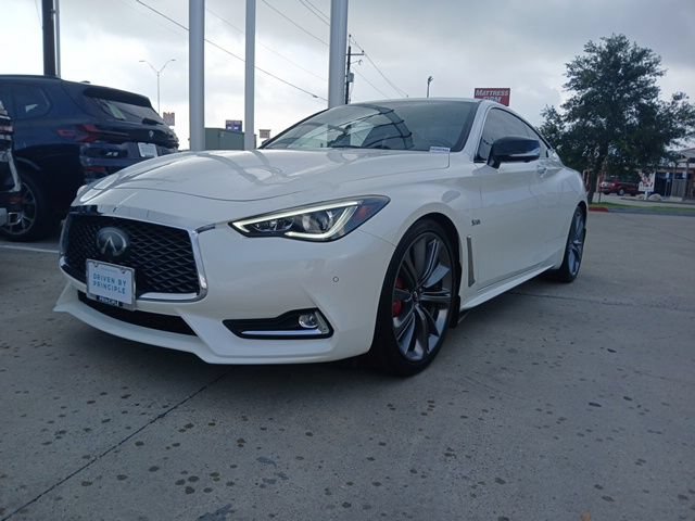 Used 2019 INFINITI Q60 Red Sport 400 w/ Proassist Package RWD image 3