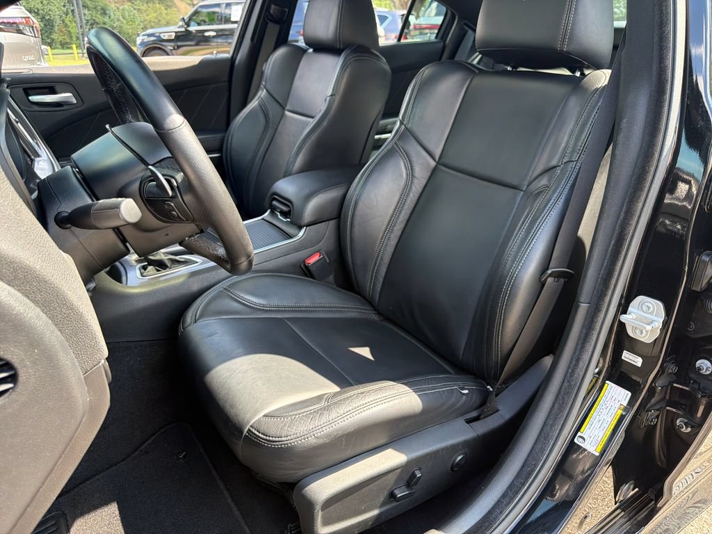 Used 2020 Dodge Charger Scat Pack RWD image 30