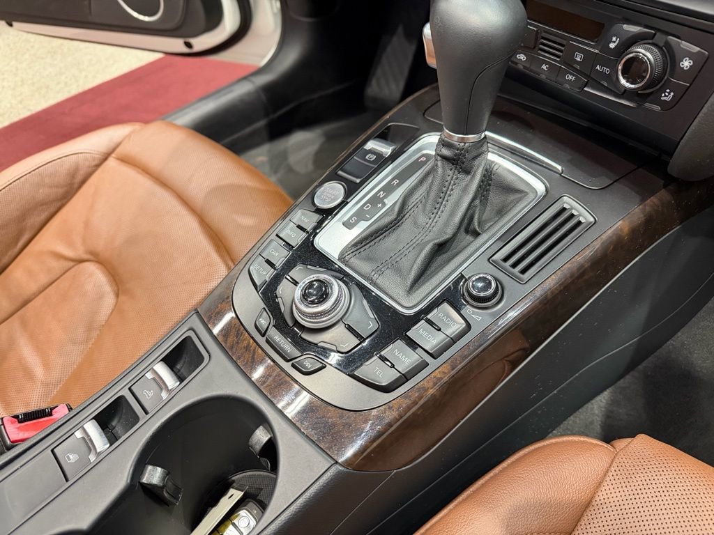 Used 2010 Audi A5 2.0T Premium image 41