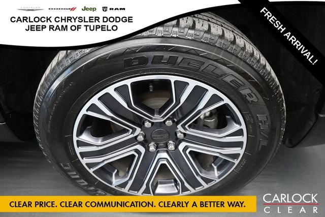 Used 2024 Jeep Wagoneer 2WD image 44