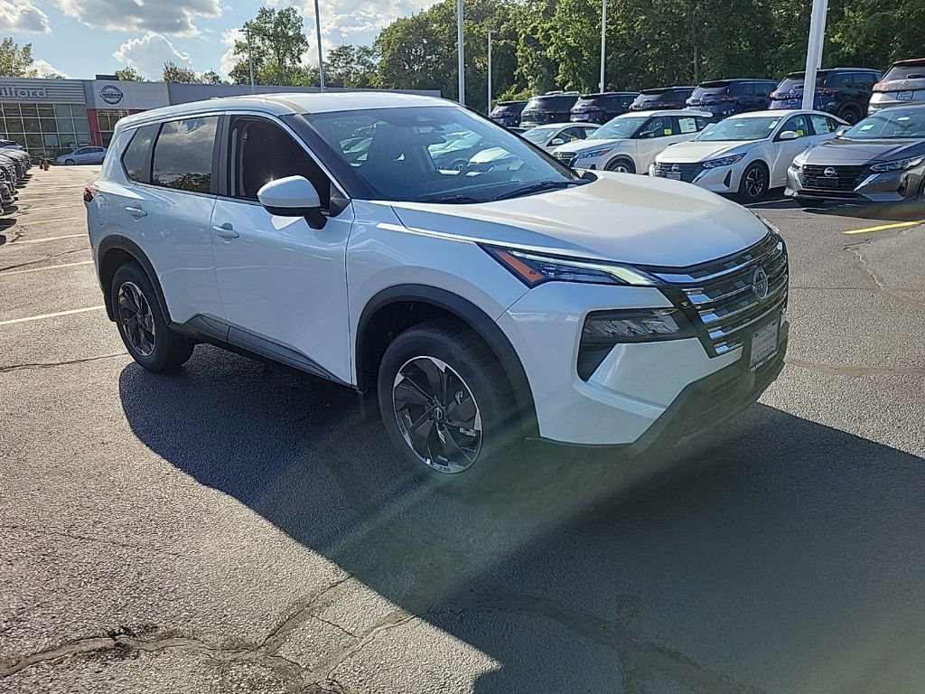 New 2026 Nissan Rogue SV AWD/4WD image 10