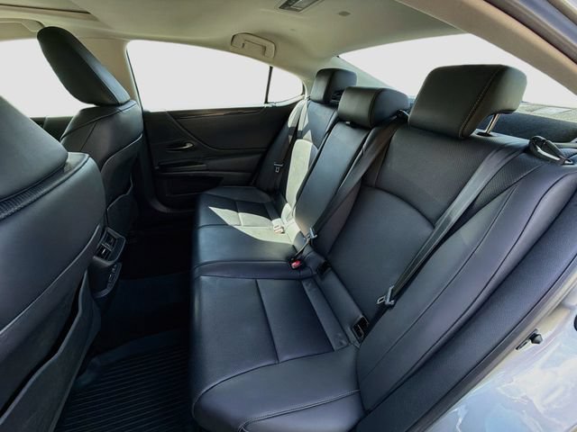 Used 2020 Lexus ES 350 w/ Premium Package FWD image 18