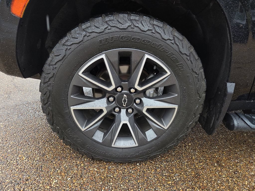 Certified 2021 Chevrolet Tahoe Z71 AWD/4WD image 31