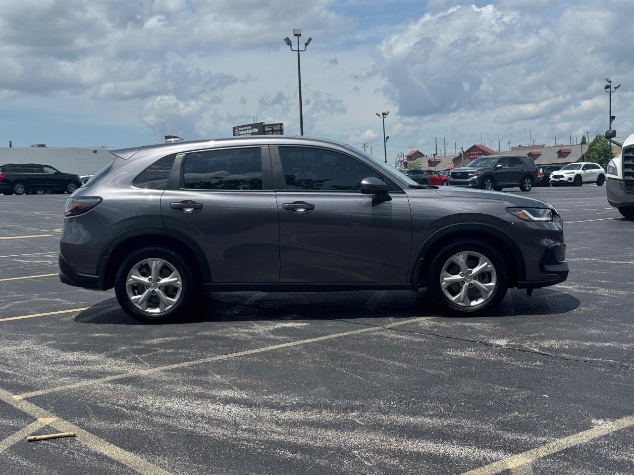 Used 2024 Honda HR-V LX image 3