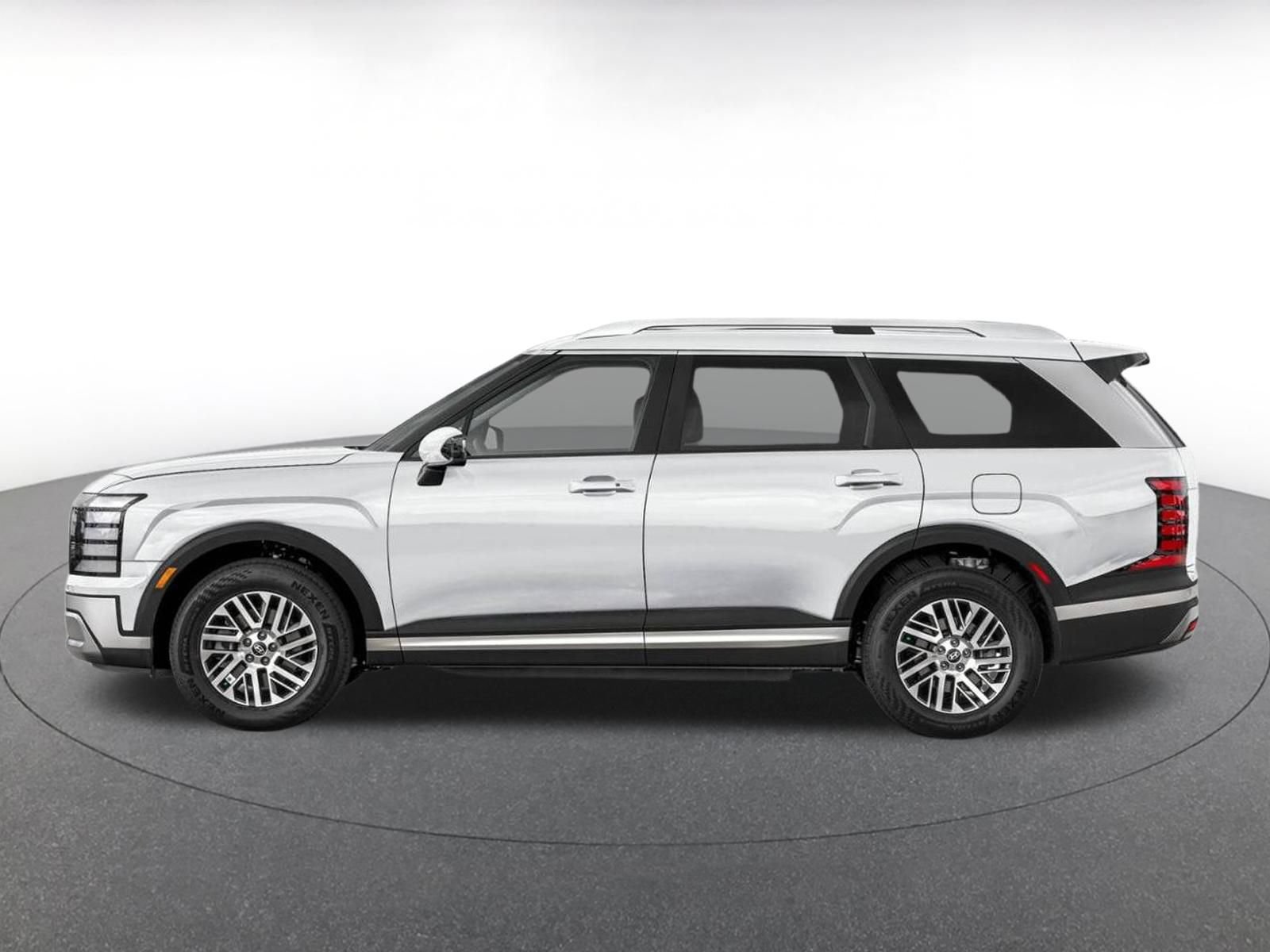 Used 2026 Hyundai Palisade SEL FWD image 3