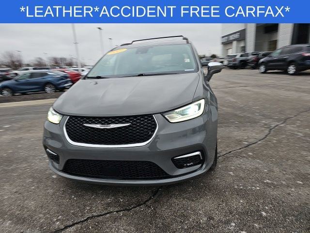 Used 2022 Chrysler Pacifica Limited image 6