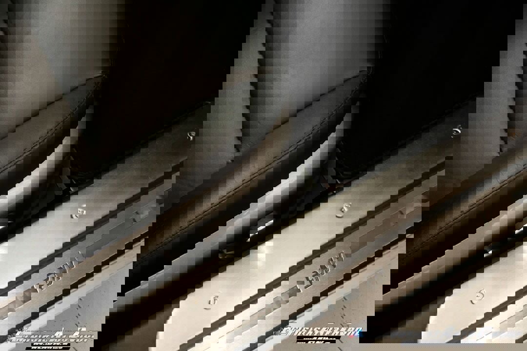 Used 2002 BMW Z8 image 75