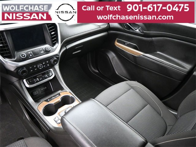 Used 2023 GMC Acadia SLE w/ Driver Convenience Package image 10