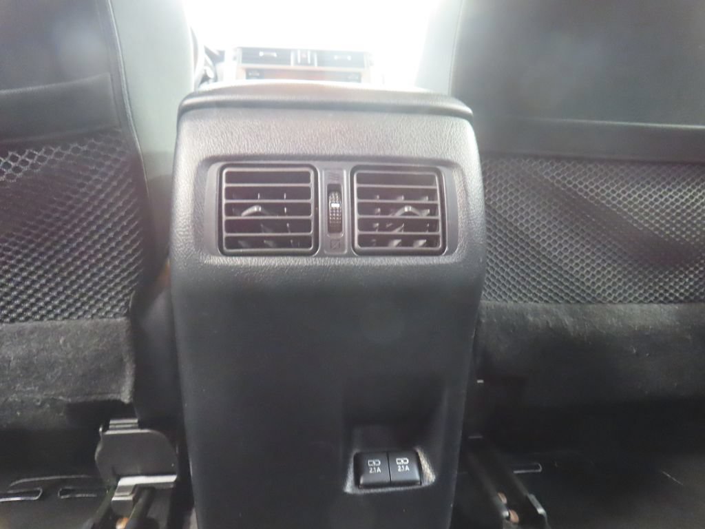 Used 2021 Toyota 4Runner SR5 AWD/4WD image 12