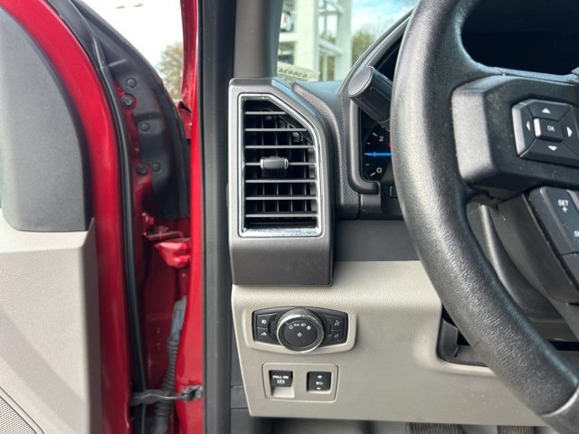 Used 2017 Ford F150 XLT w/ Equipment Group 302A Luxury image 22