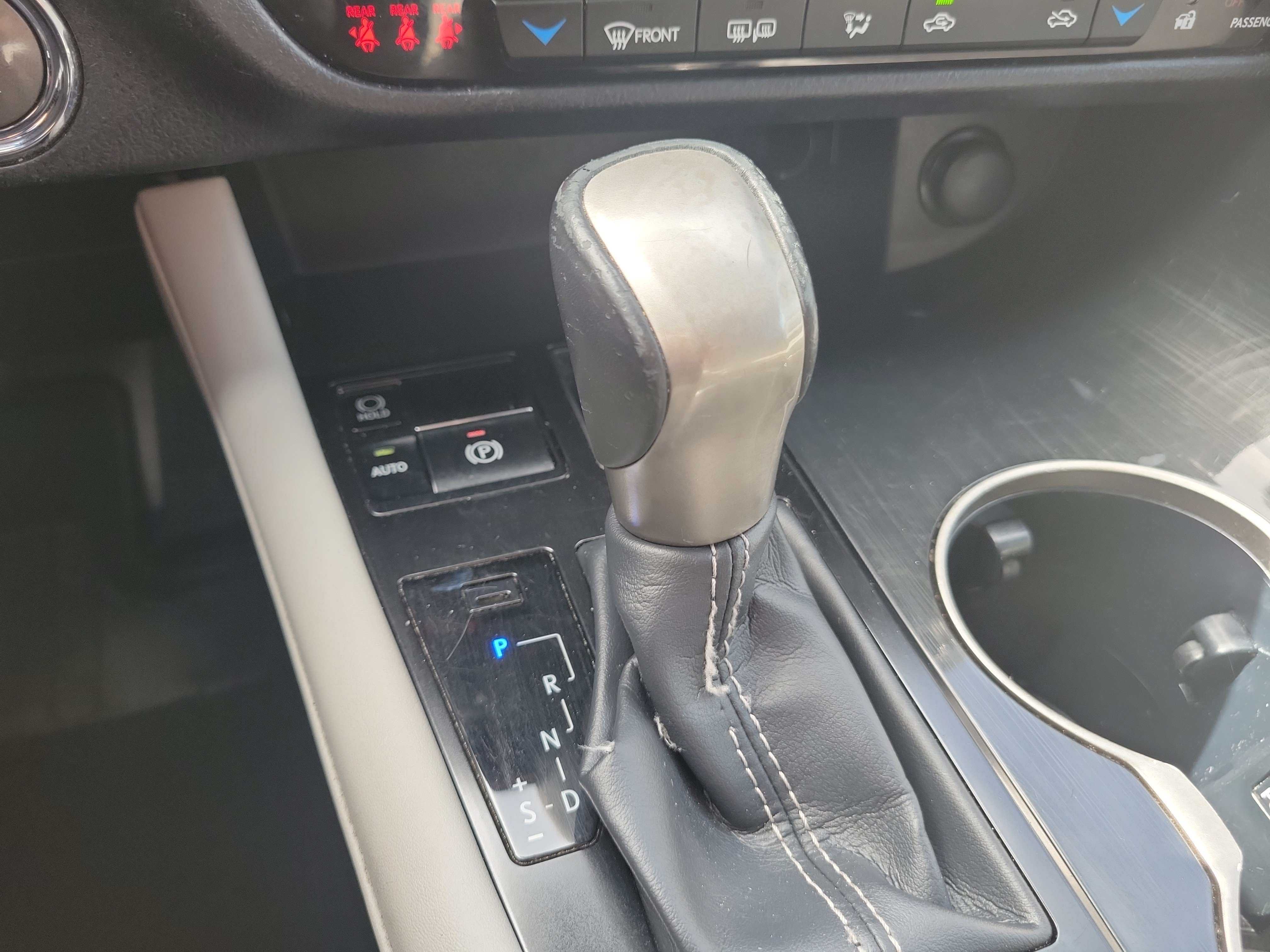 Used 2019 Lexus RX 350 FWD w/ Accessory Package image 29