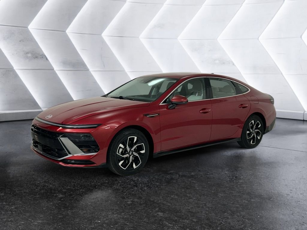 Used 2025 Hyundai Sonata SEL image 3