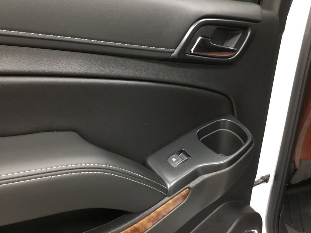 Used 2019 Chevrolet Tahoe Premier w/ Premier Plus Edition AWD/4WD image 14