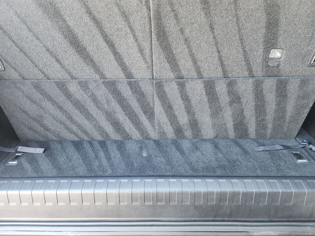 Used 2023 Lexus GX 460 Premium image 35