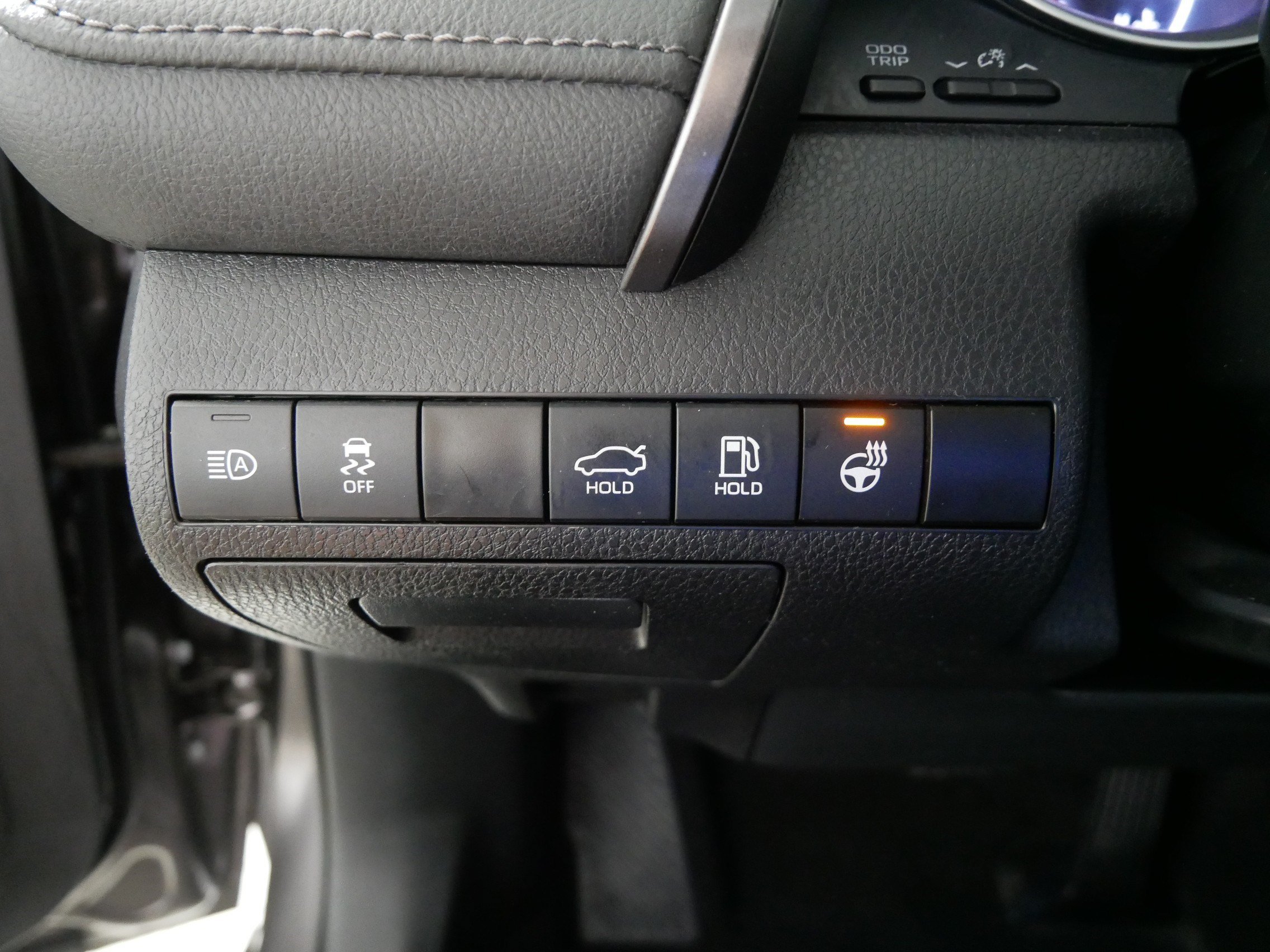 Used 2023 Toyota Camry XLE w/ Protection Package (Q2) (TMS) FWD image 26