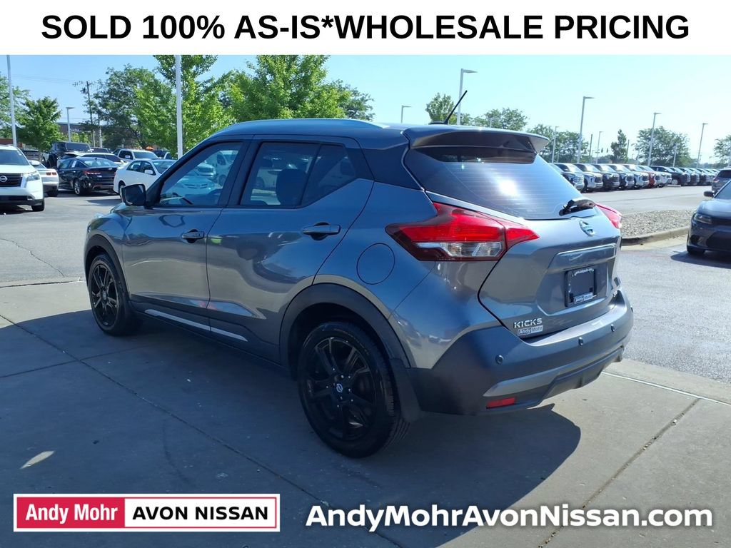 Used 2020 Nissan Kicks SR w/ SR Premium Package FWD image 6