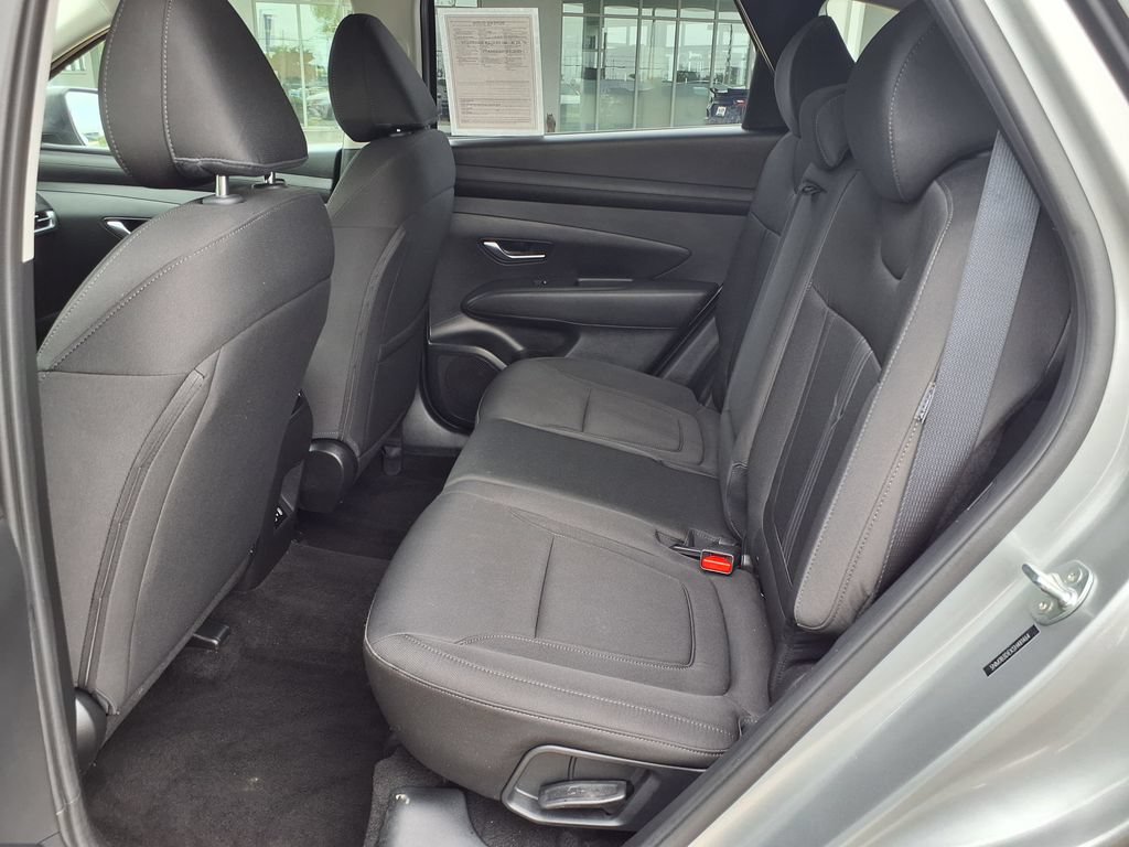 Used 2025 Hyundai Tucson SEL FWD image 15
