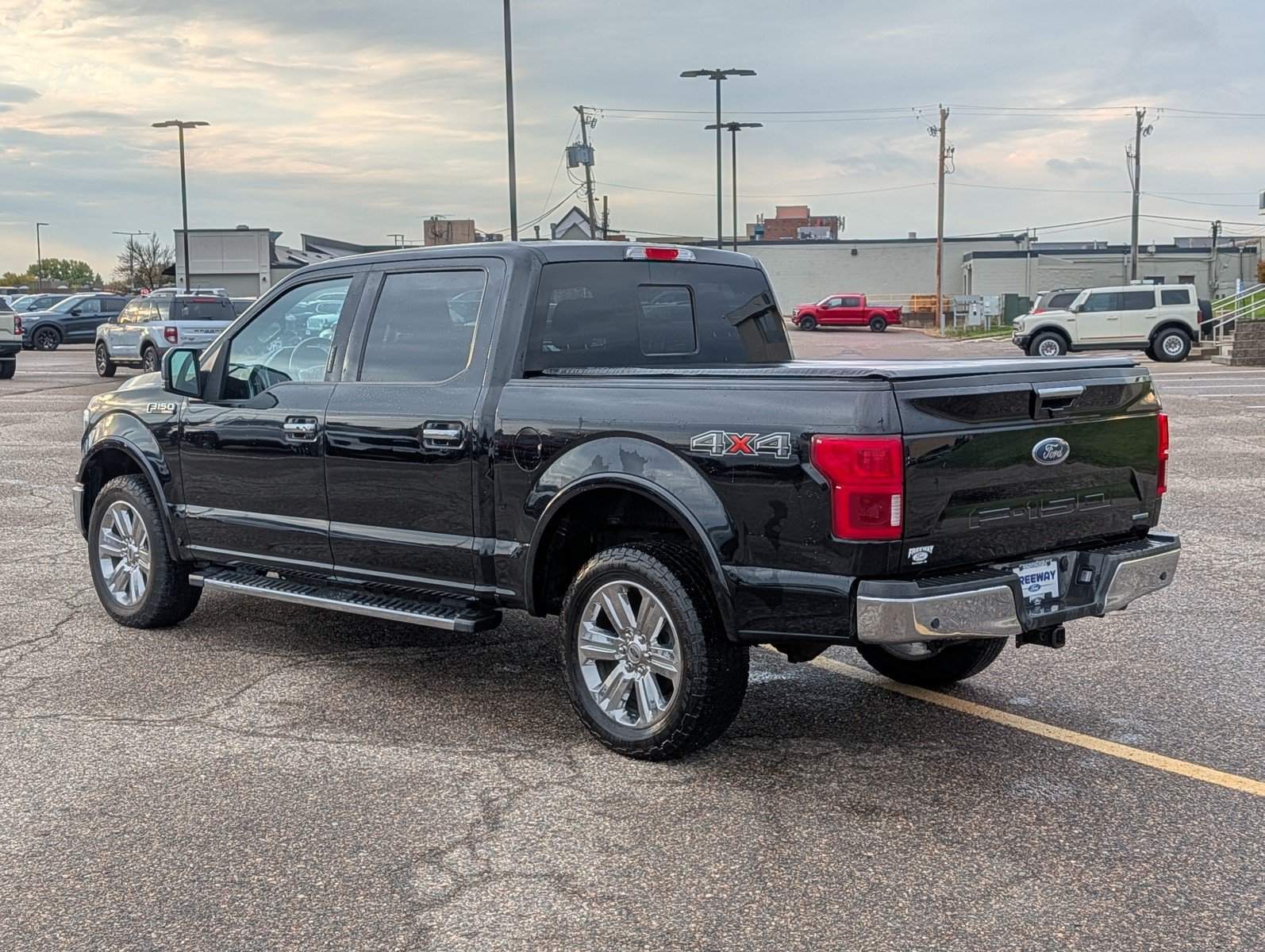 Used 2020 Ford F150 Lariat w/ Equipment Group 502A Luxury AWD/4WD image 3