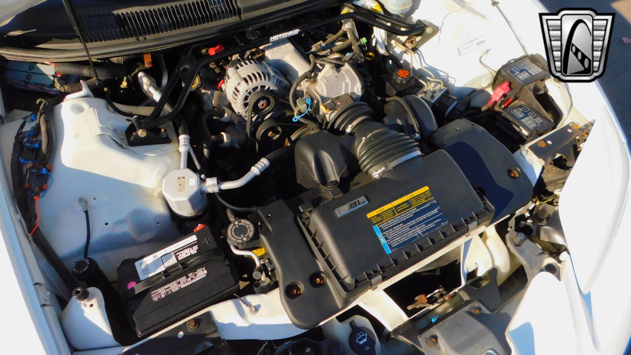 Used 2002 Pontiac Firebird Convertible image 24