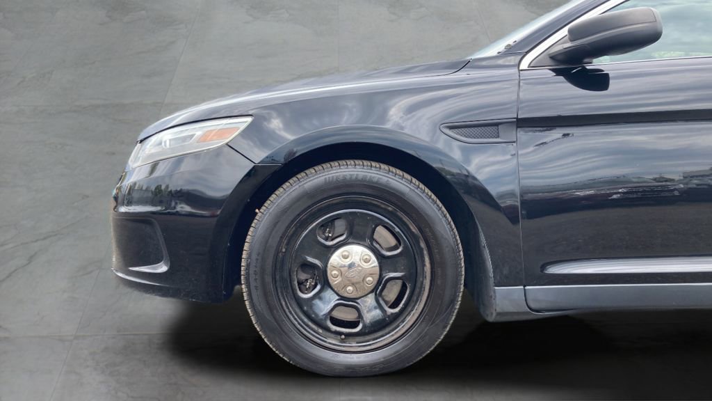 Used 2013 Ford Taurus Police Interceptor AWD w/ Ready For The Road Pkg image 28