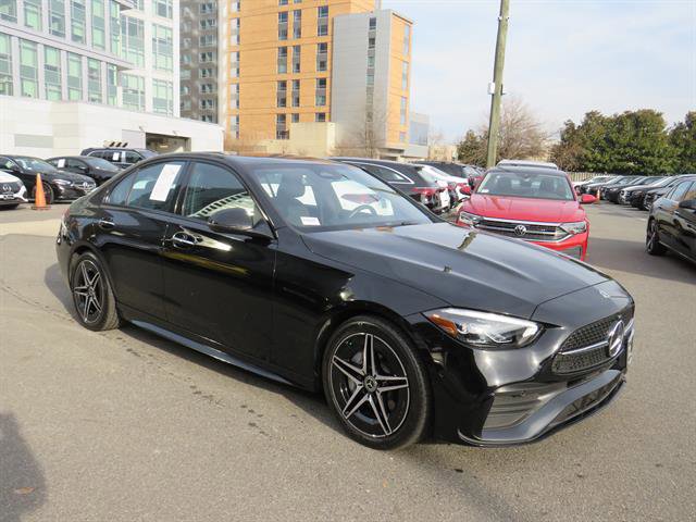 Used 2025 Mercedes-Benz C 300 4MATIC Sedan image 5