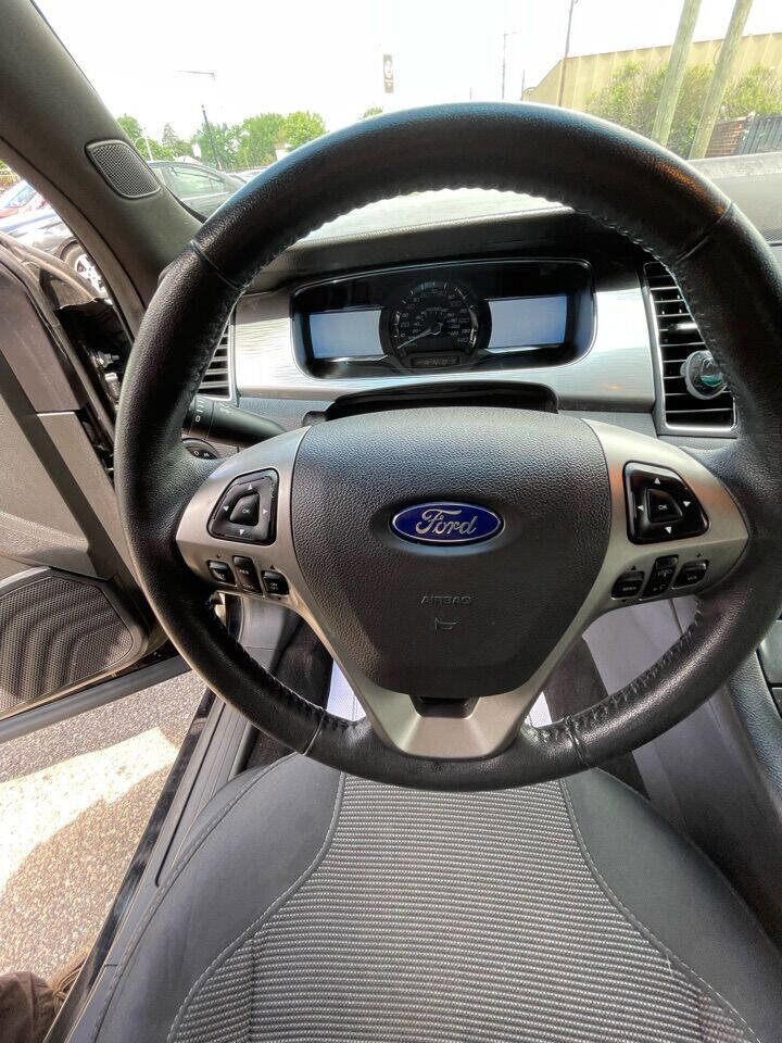 Used 2016 Ford Taurus SEL w/ Equipment Group 201A image 16