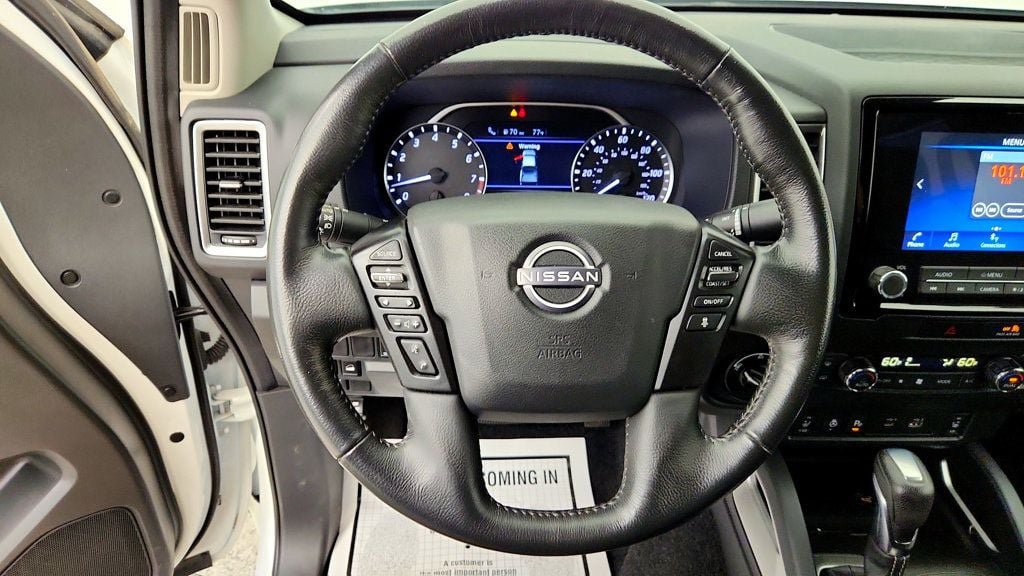 Used 2023 Nissan Frontier SV w/ SV Convenience Package AWD/4WD image 13