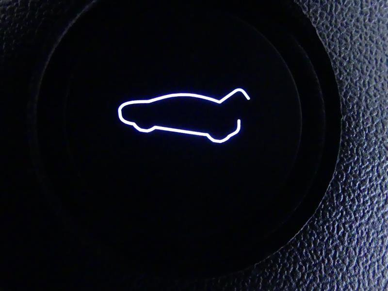 Used 2020 Tesla Model Y Long Range image 26