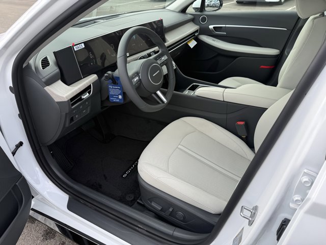 New 2026 Hyundai Sonata SEL image 3