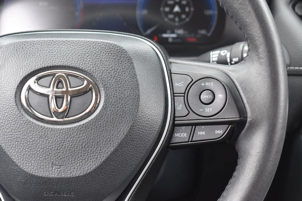 Used 2023 Toyota RAV4 Limited FWD image 17