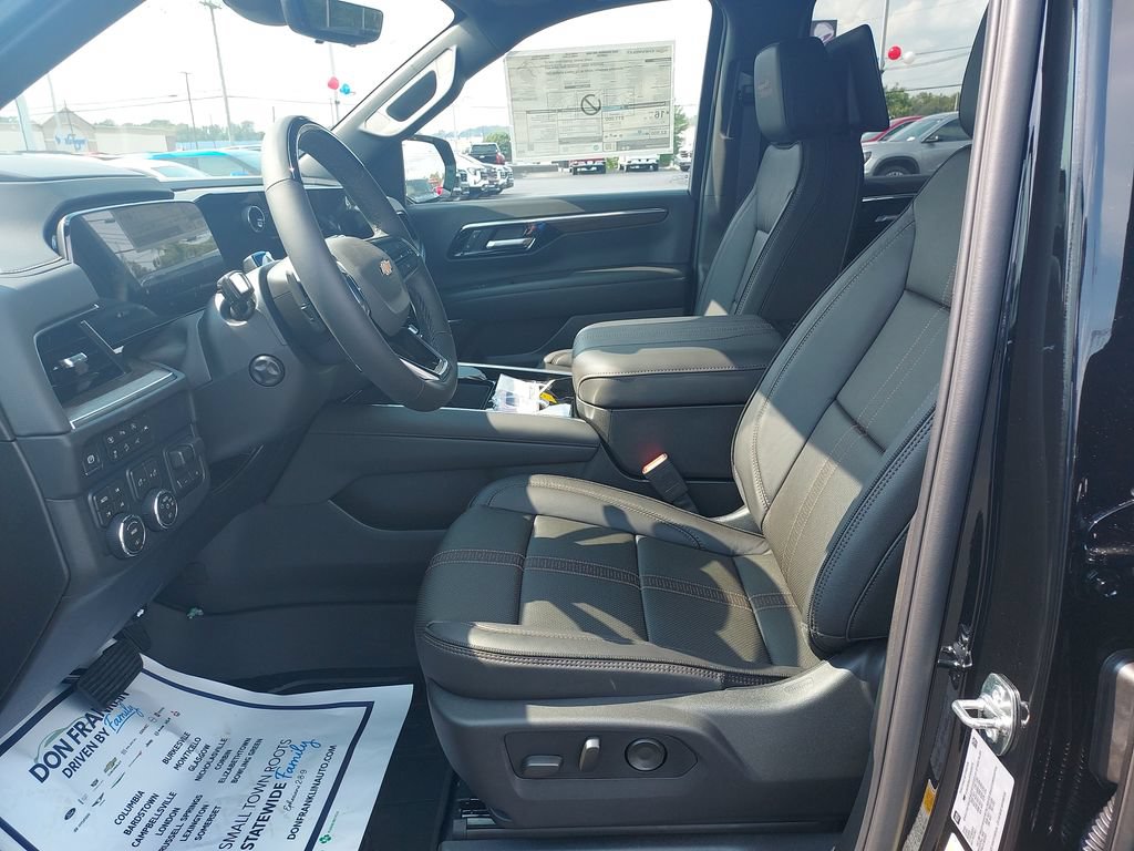 New 2026 Chevrolet Suburban High Country AWD/4WD image 13