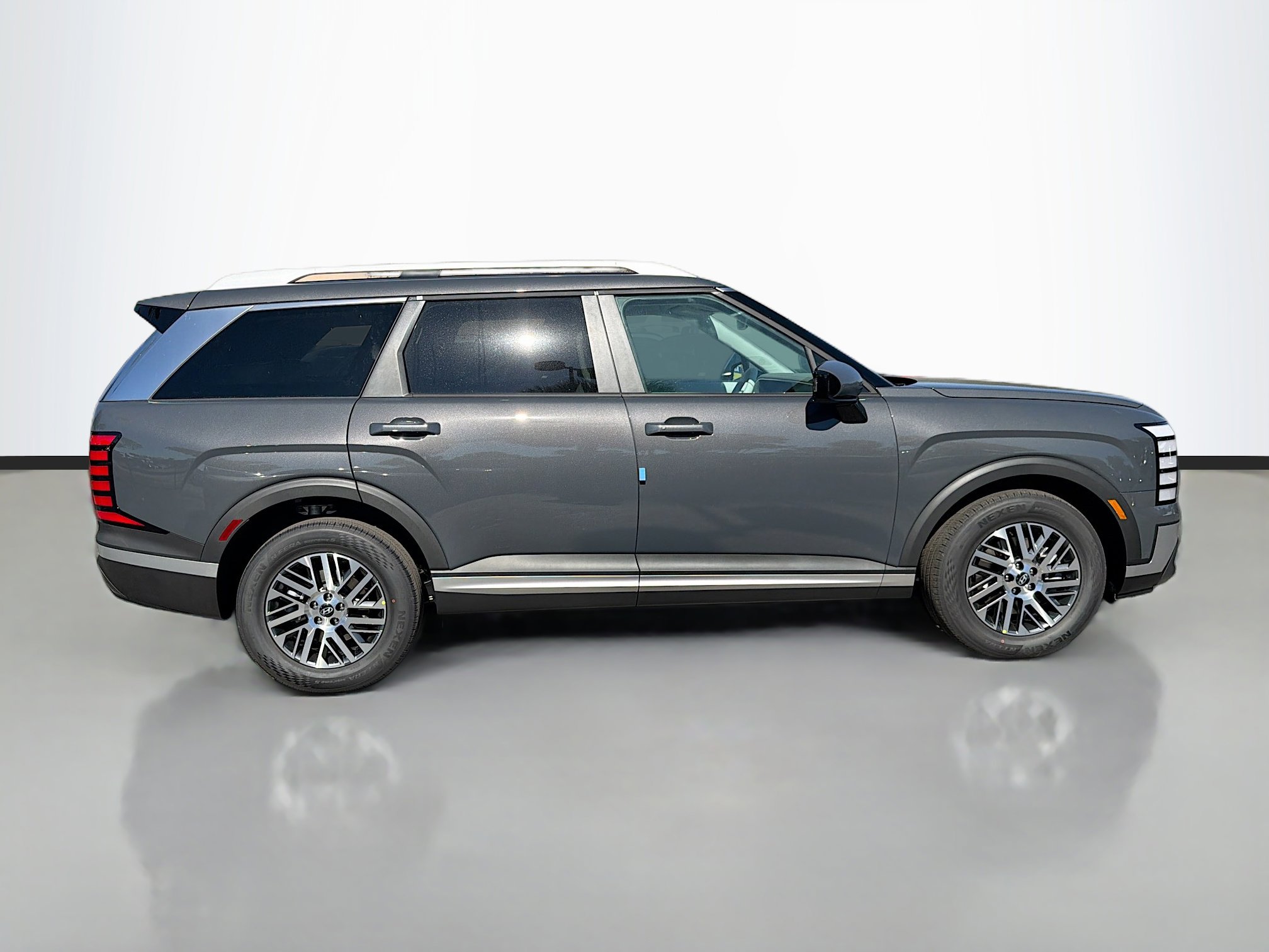 New 2026 Hyundai Palisade SEL image 2