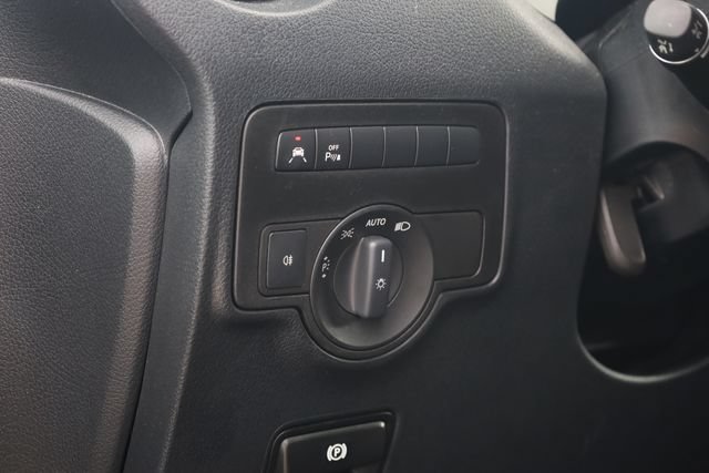 Used 2023 Mercedes-Benz Metris Passenger image 11