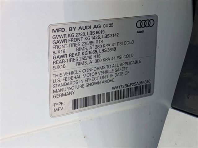 Used 2025 Audi Q6 e-tron Premium RWD image 25