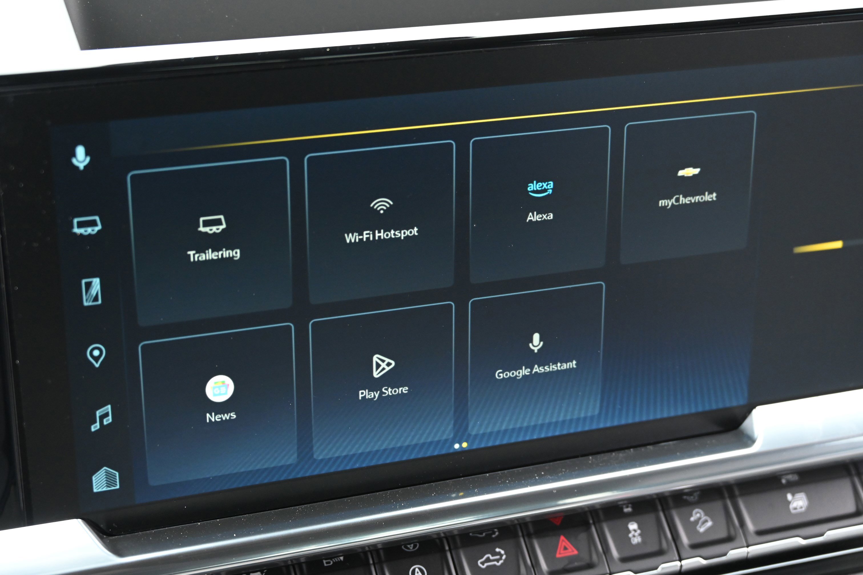 Used 2025 Chevrolet Silverado 1500 LTZ image 38