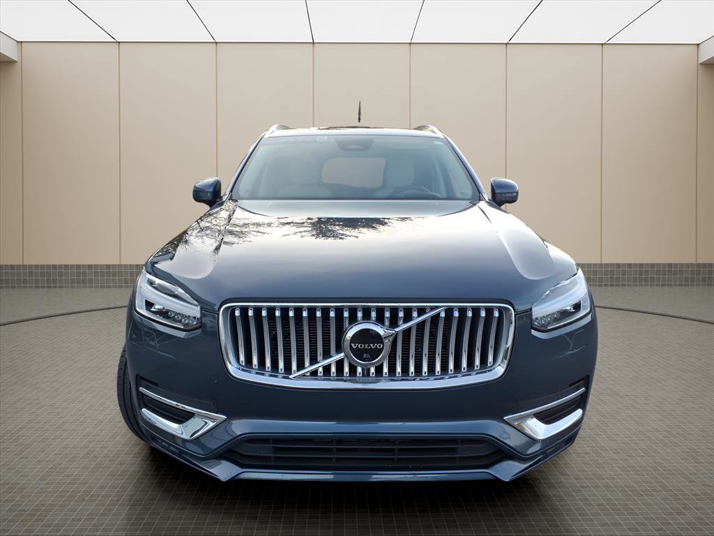 Used 2023 Volvo XC90 B6 Ultimate w/ Protection Package Premier image 20
