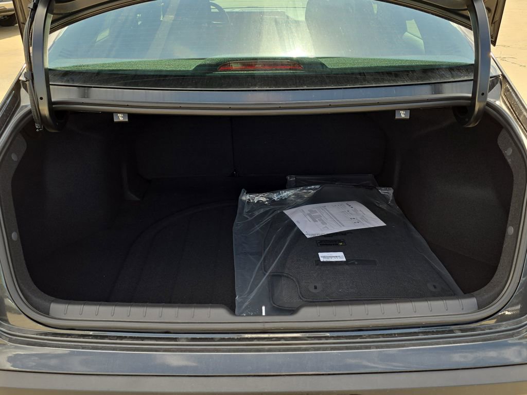 New 2026 Kia K4 LXS image 10