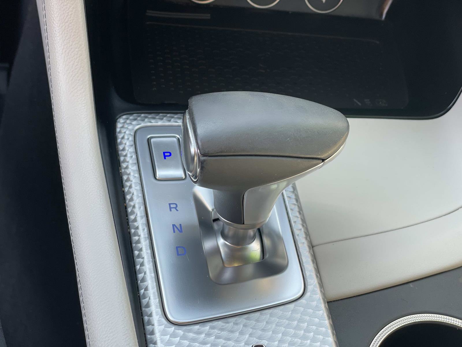 Used 2023 Genesis G70 3.3T w/ Sport Advanced Package image 15