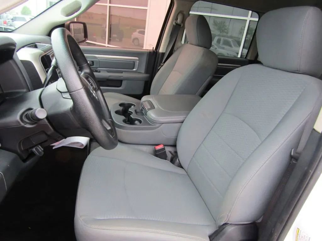 Used 2015 RAM 2500 SLT image 34