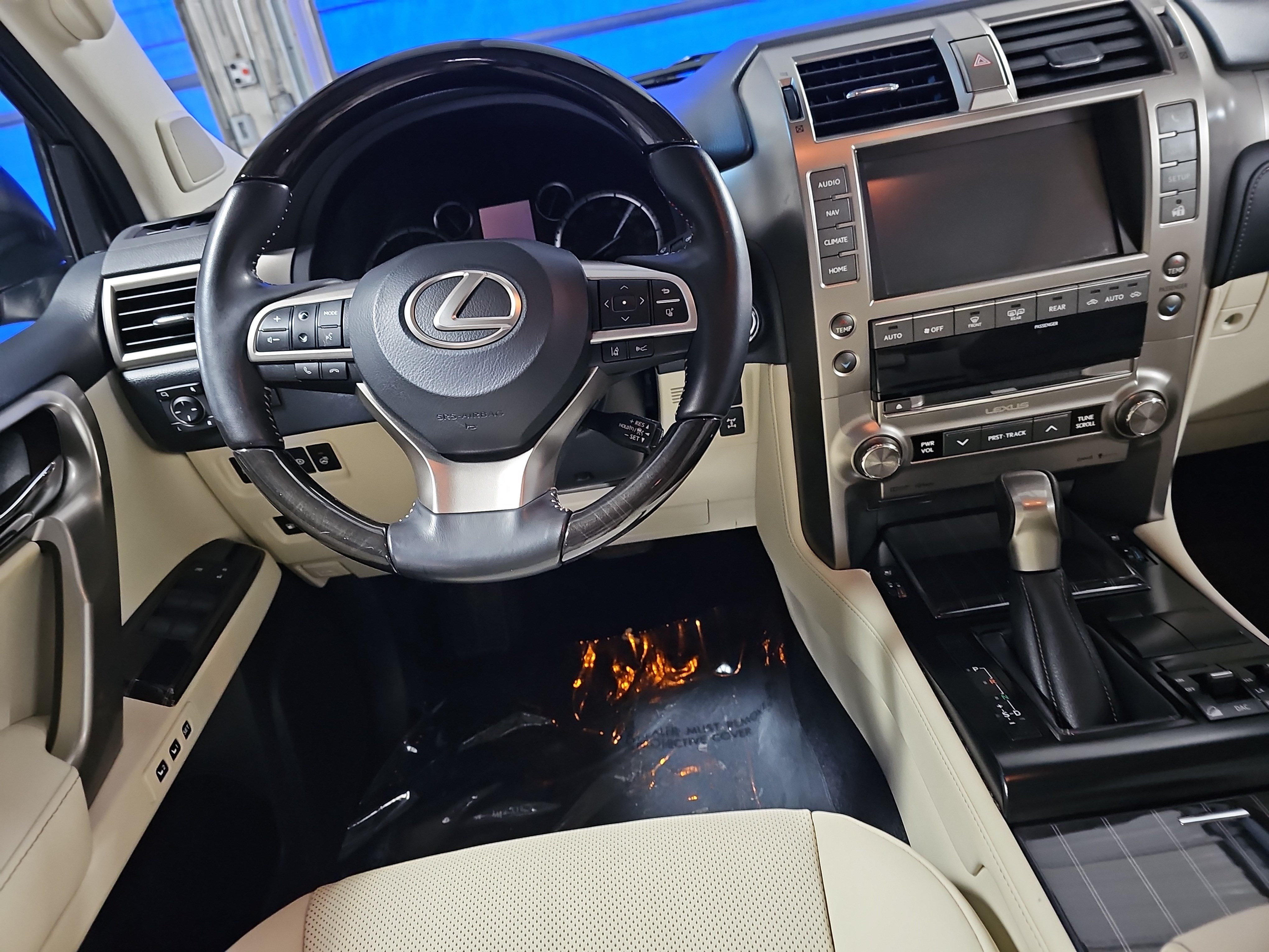 Used 2021 Lexus GX 460 Premium w/ Premium Plus Package AWD/4WD image 18