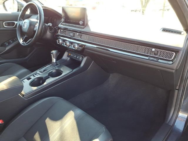 Used 2025 Honda Civic Sport image 15