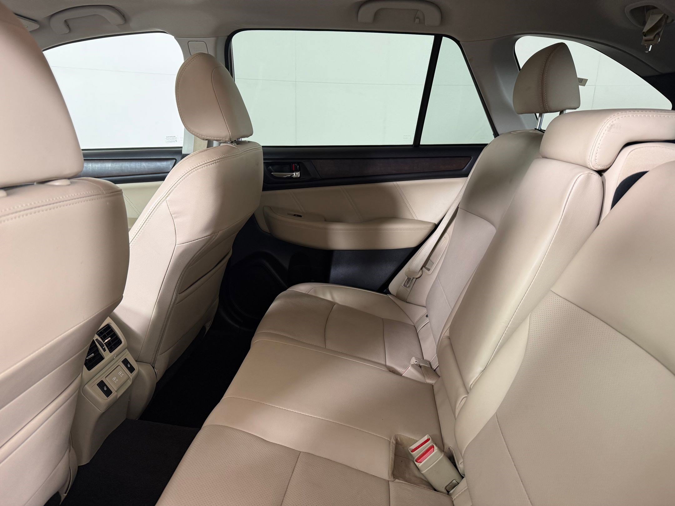 Used 2019 Subaru Outback 2.5i Limited image 24