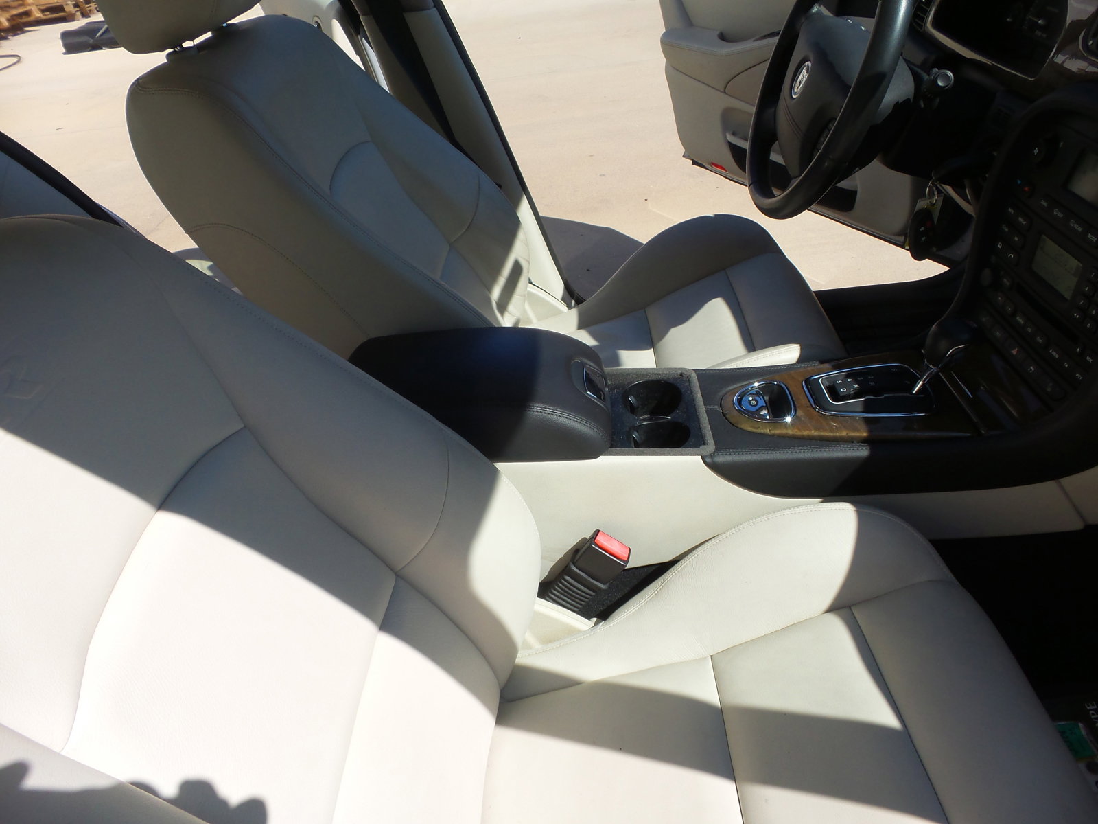 Used 2003 Jaguar S-TYPE R RWD image 39