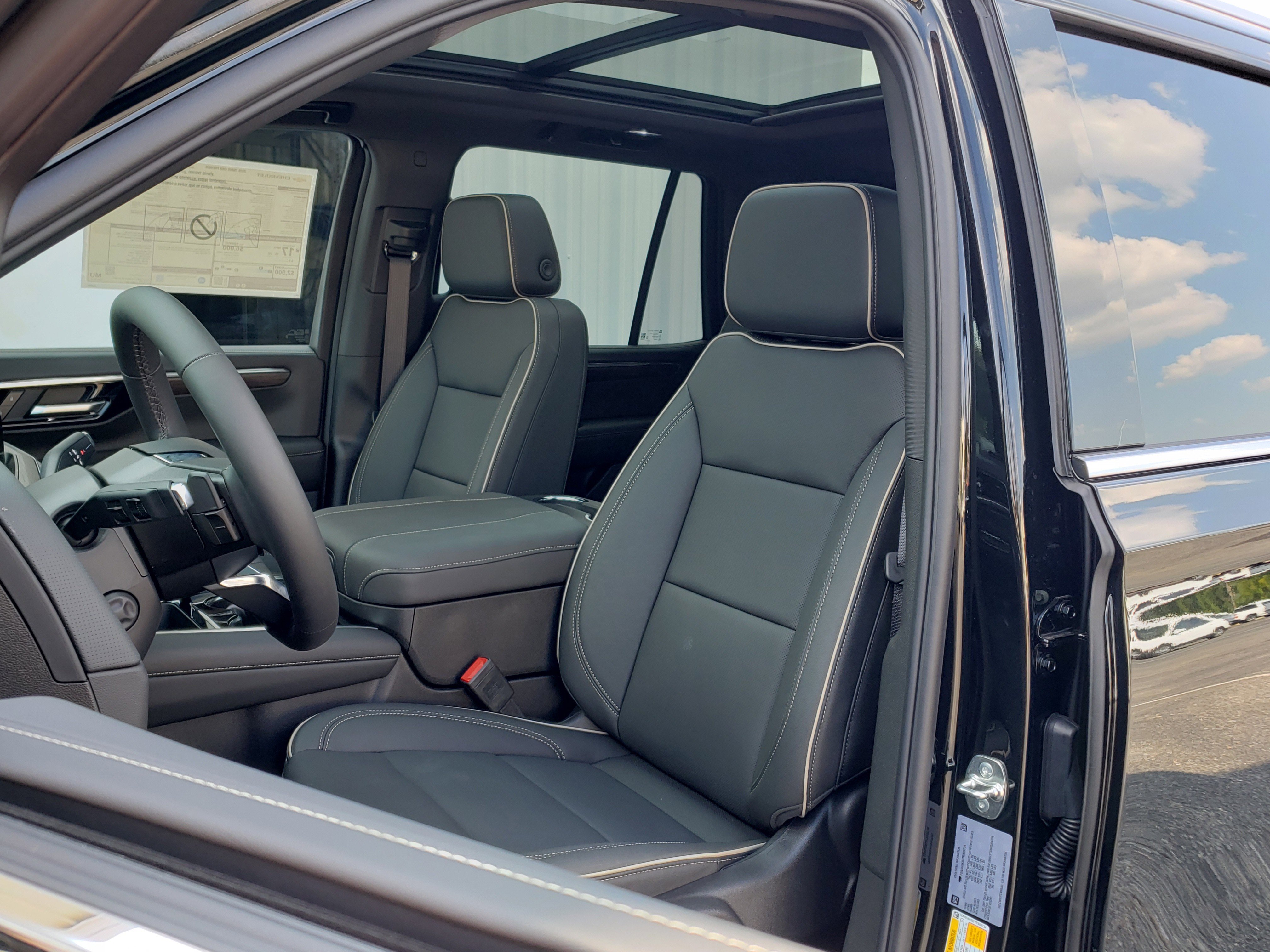 New 2026 Chevrolet Tahoe Premier w/ Sun And Tow Package image 30