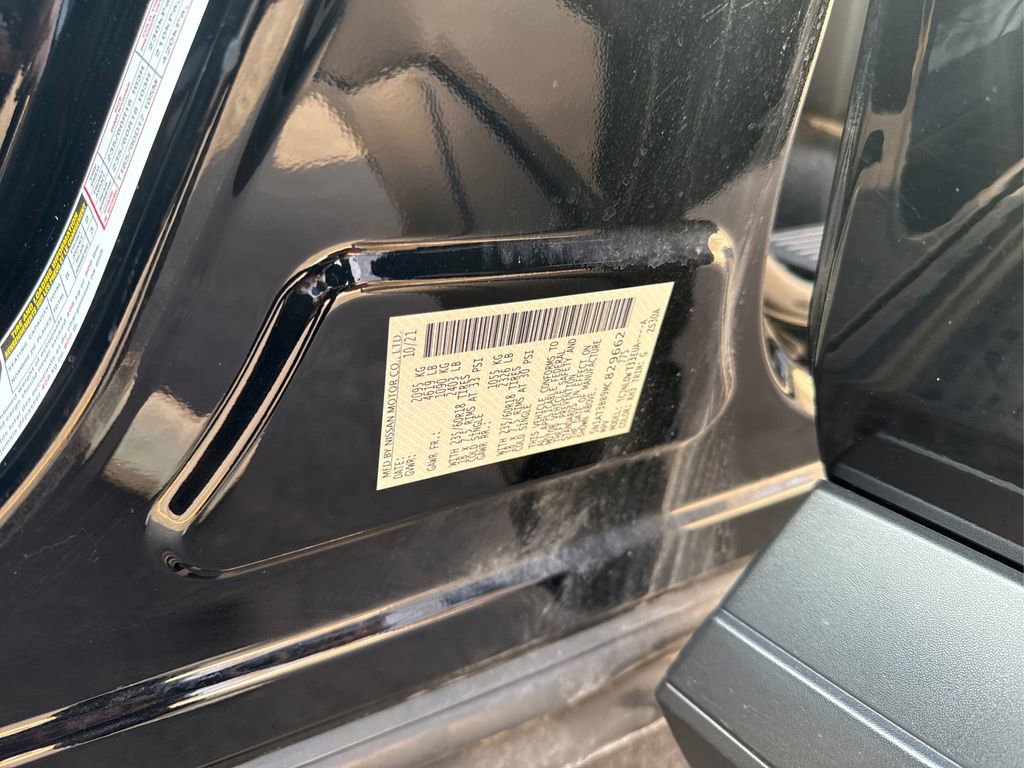 Used 2021 Nissan Rogue SV image 16