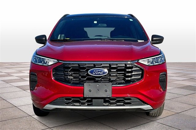 Certified 2023 Ford Escape ST-Line w/ Tech Pack #1 image 3