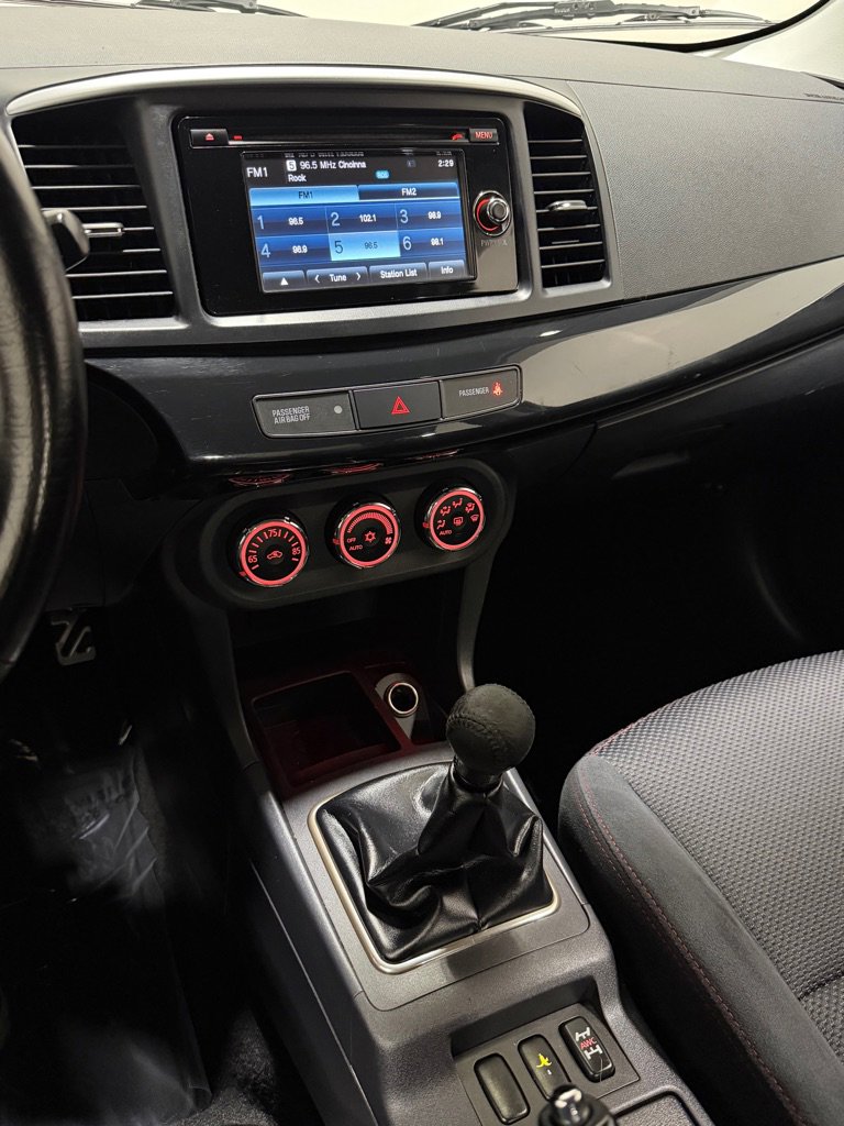 Used 2014 Mitsubishi Lancer Evolution GSR image 13