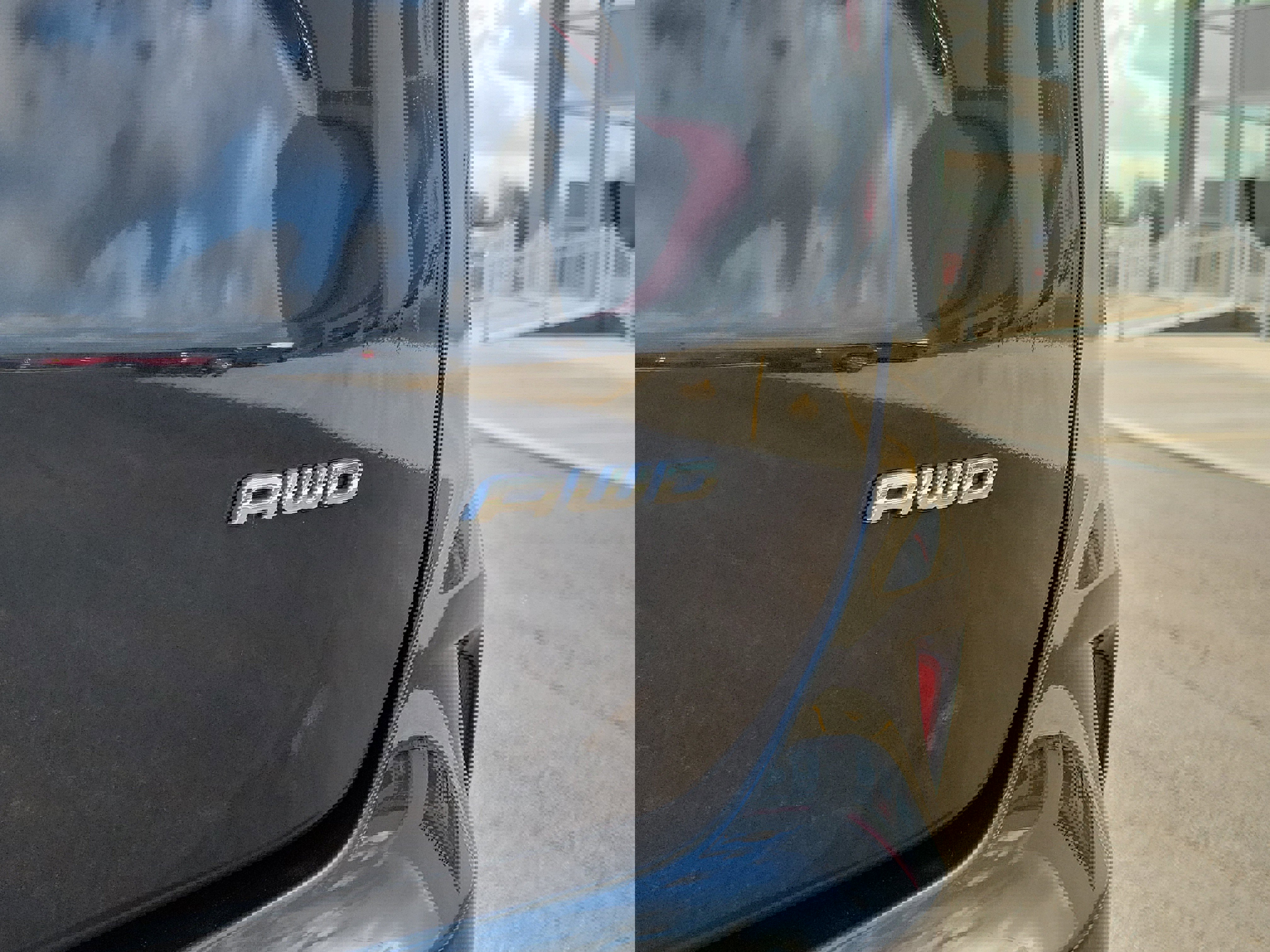 Used 2023 Ford Edge Titanium AWD/4WD image 7